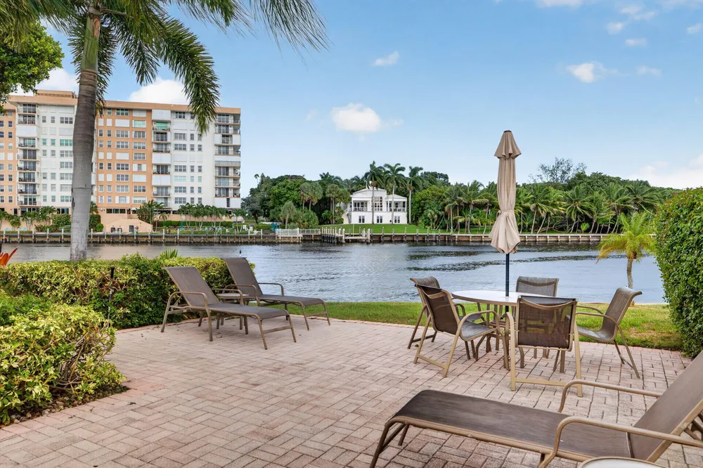 3100 NE 48th Ct, Lighthouse Point, FL 33064