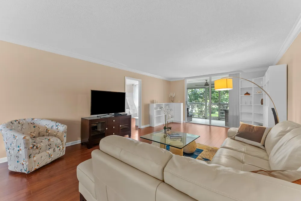 6300 NW 2nd Ave, Boca Raton, FL 33487