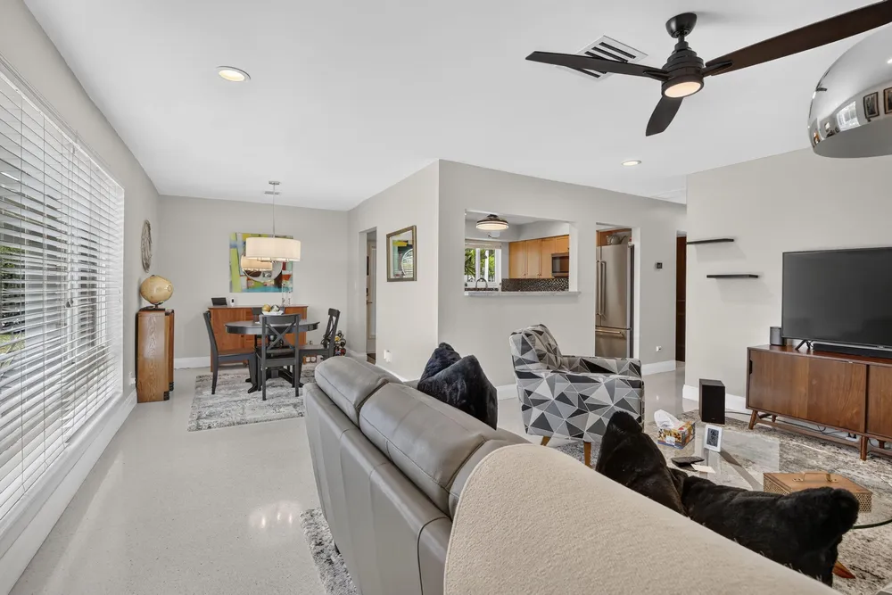 1608 NE 14th Terrace, Fort Lauderdale, FL 33304