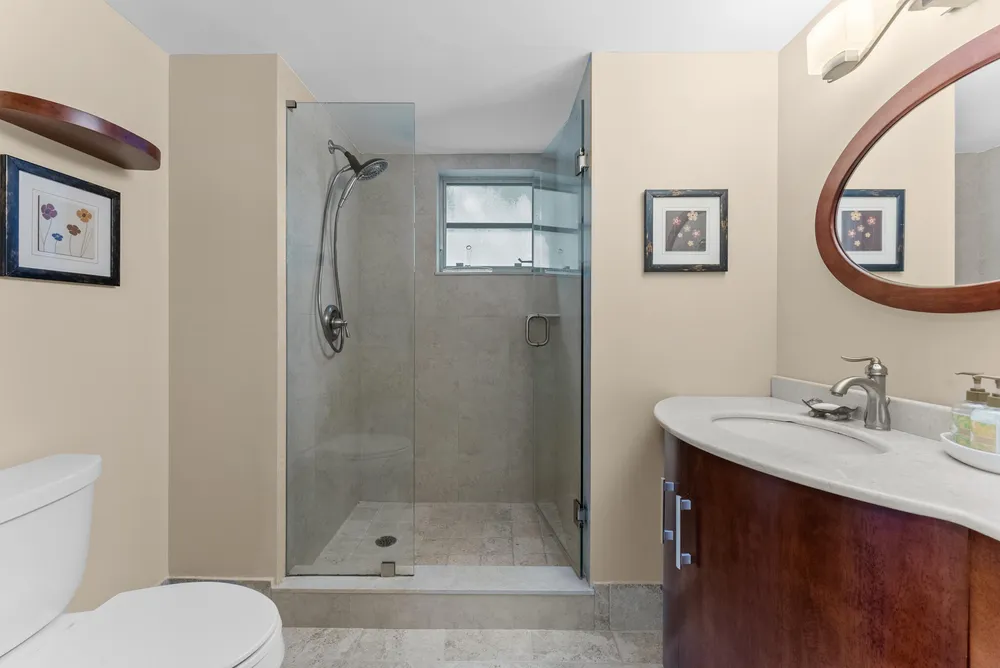 6300 NW 2nd Ave, Boca Raton, FL 33487