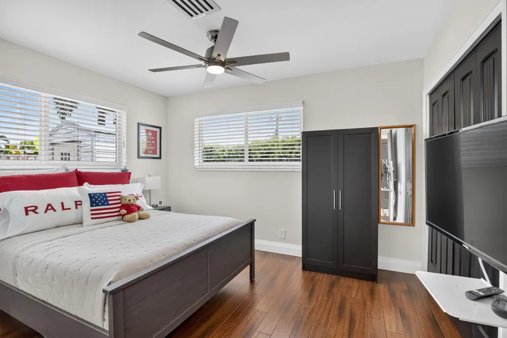 1608 NE 14th Terrace, Fort Lauderdale, FL 33304
