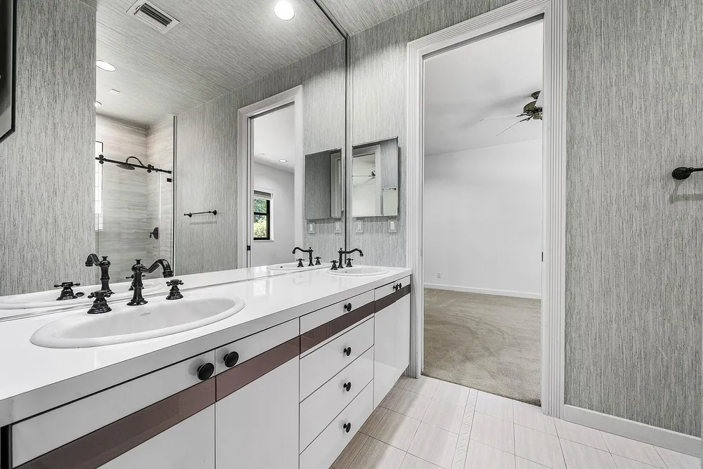 17595 Bocaire Pl, Boca Raton, FL 33487