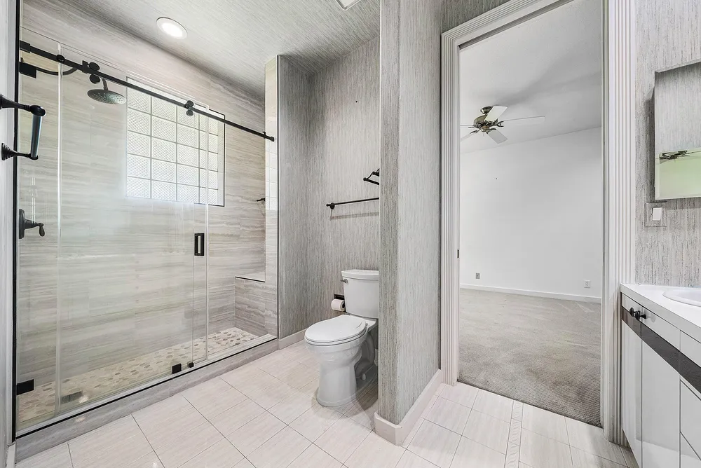 17595 Bocaire Pl, Boca Raton, FL 33487