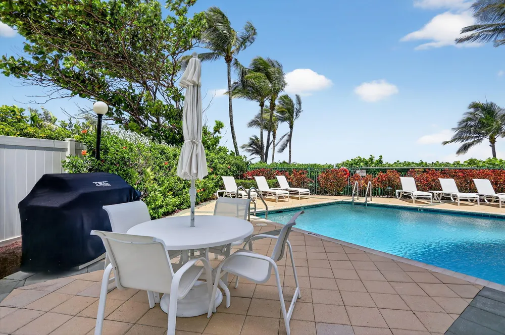 1430 S Ocean Blvd, Pompano Beach, FL 33062