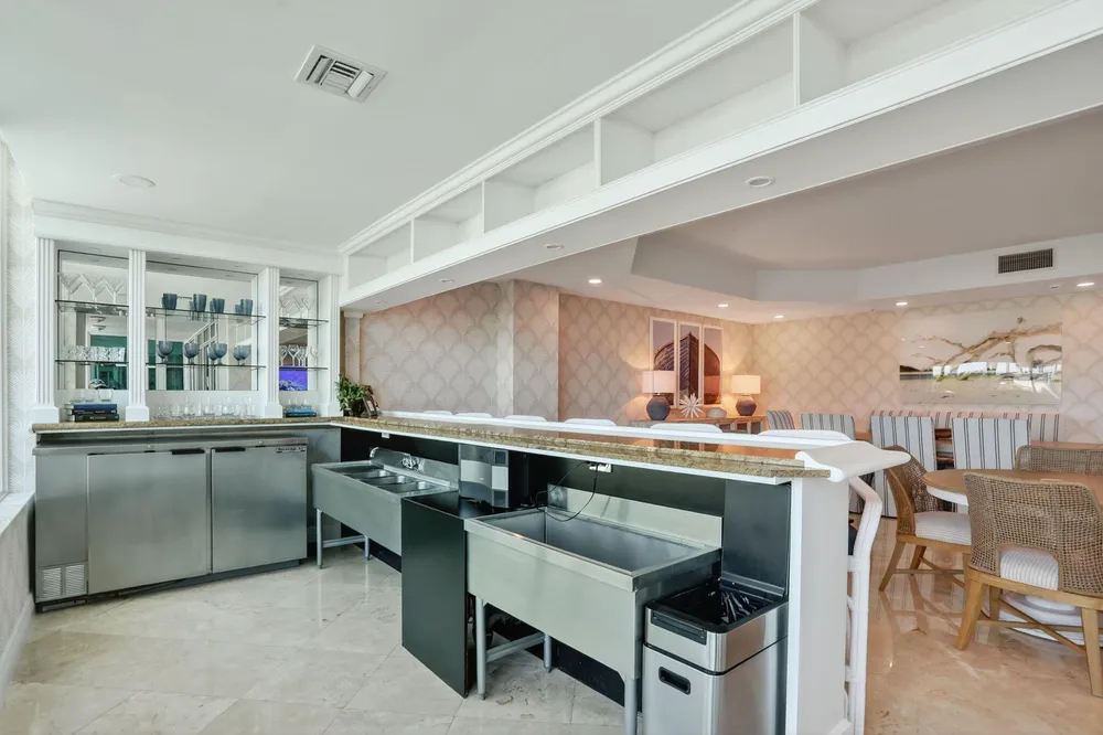 1430 S Ocean Blvd, Pompano Beach, FL 33062