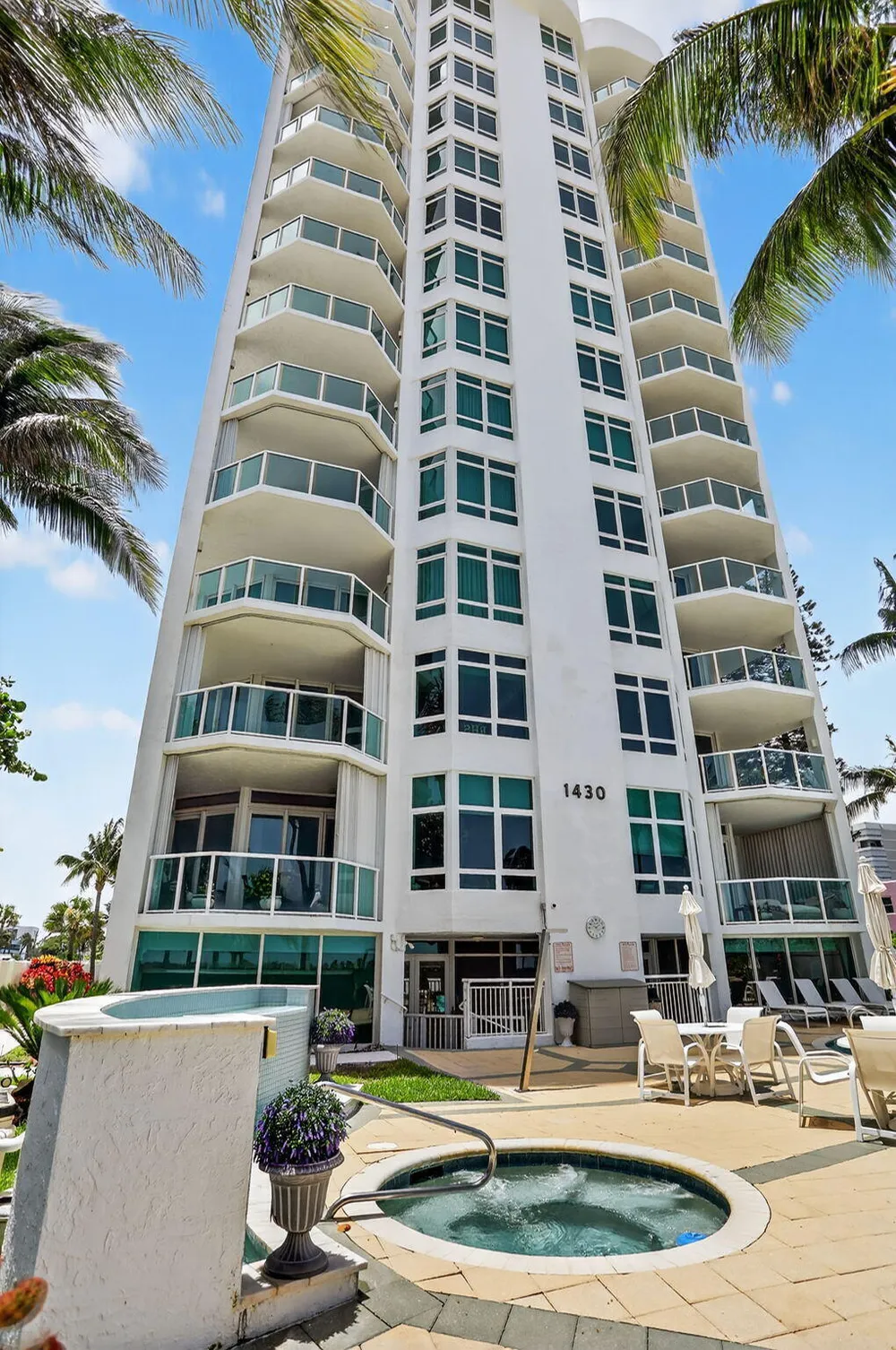1430 S Ocean Blvd, Pompano Beach, FL 33062