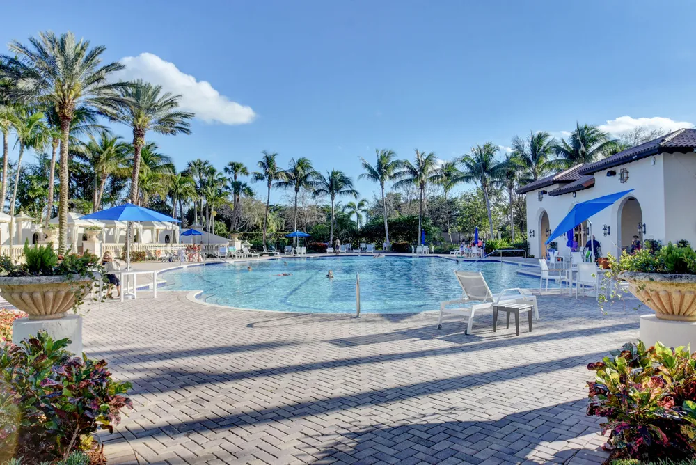 17921 Villa Club Way, Boca Raton, FL 33496