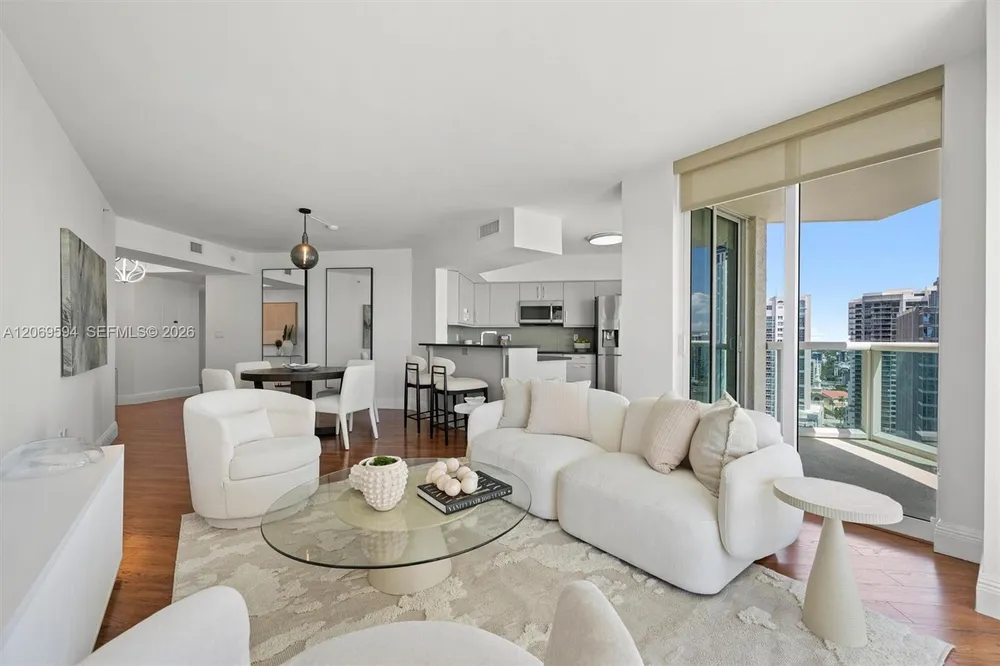 347 N New River Dr E, Fort Lauderdale, FL 33301