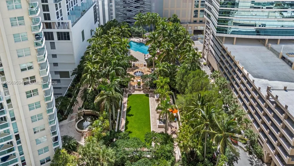 347 N New River Dr E, Fort Lauderdale, FL 33301