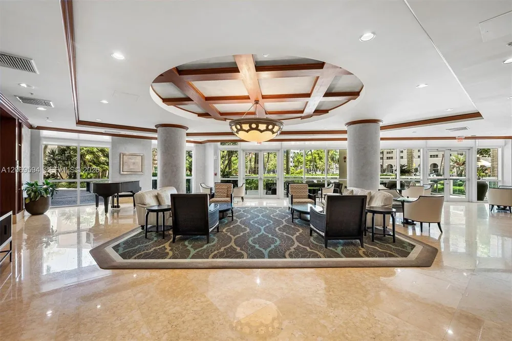 347 N New River Dr E, Fort Lauderdale, FL 33301