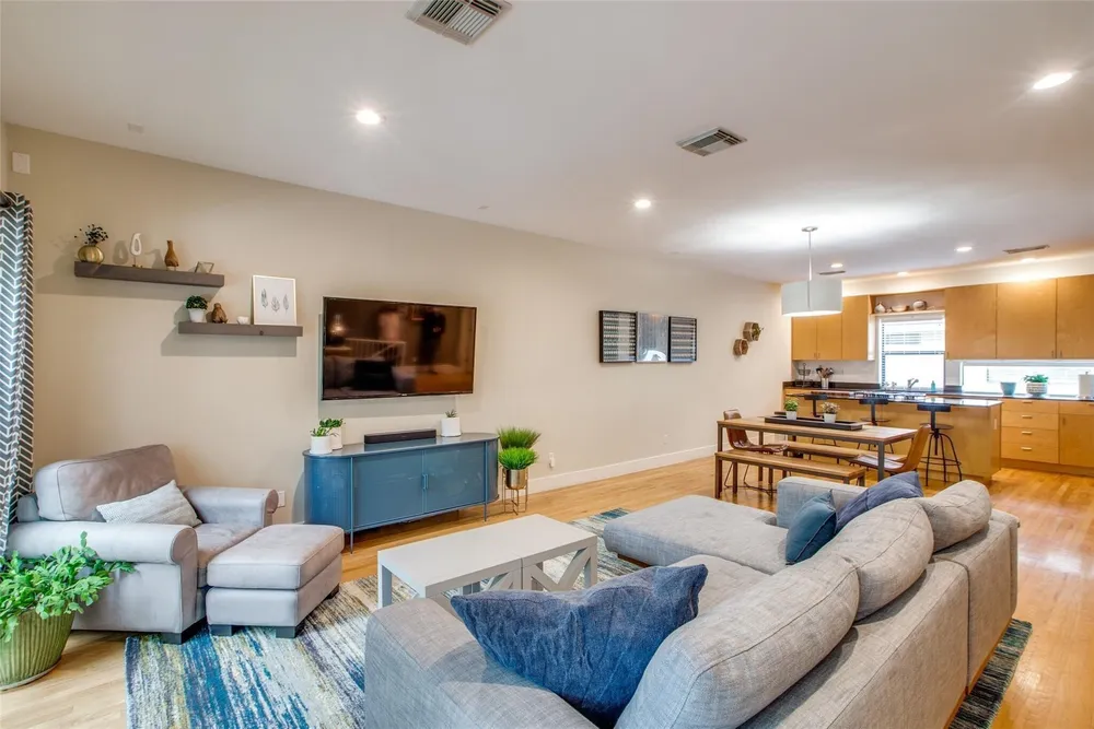 1605 Bonner St, Houston, TX 77007