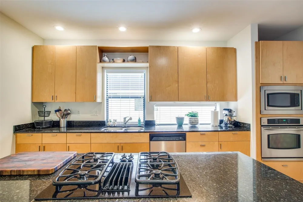 1605 Bonner St, Houston, TX 77007