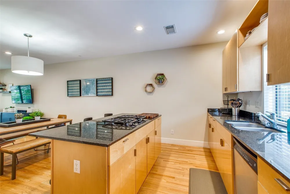 1605 Bonner St, Houston, TX 77007