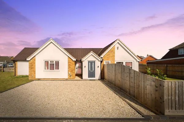 St. Annes Road, Banbury, Oxfordshire,...
