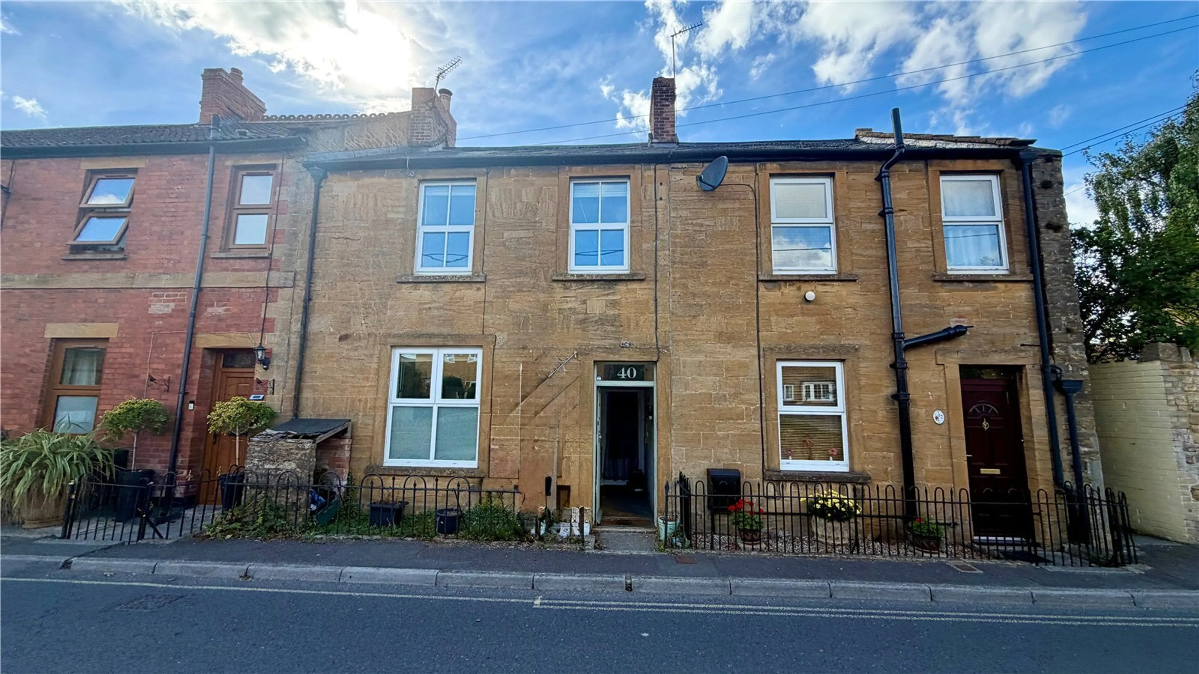 Property photo 0