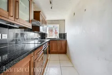 Foxglove Way, Wallington
