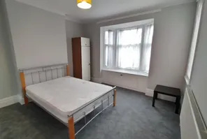 Main property image