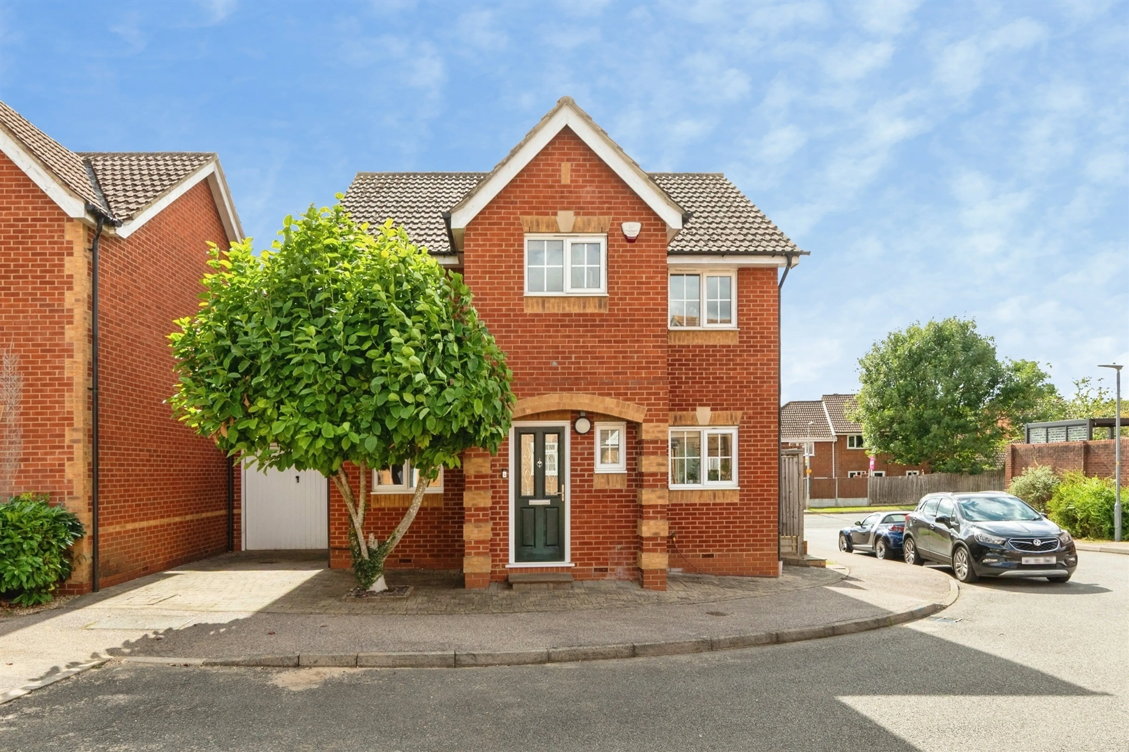 Property at Harvest Lane, Stevenage