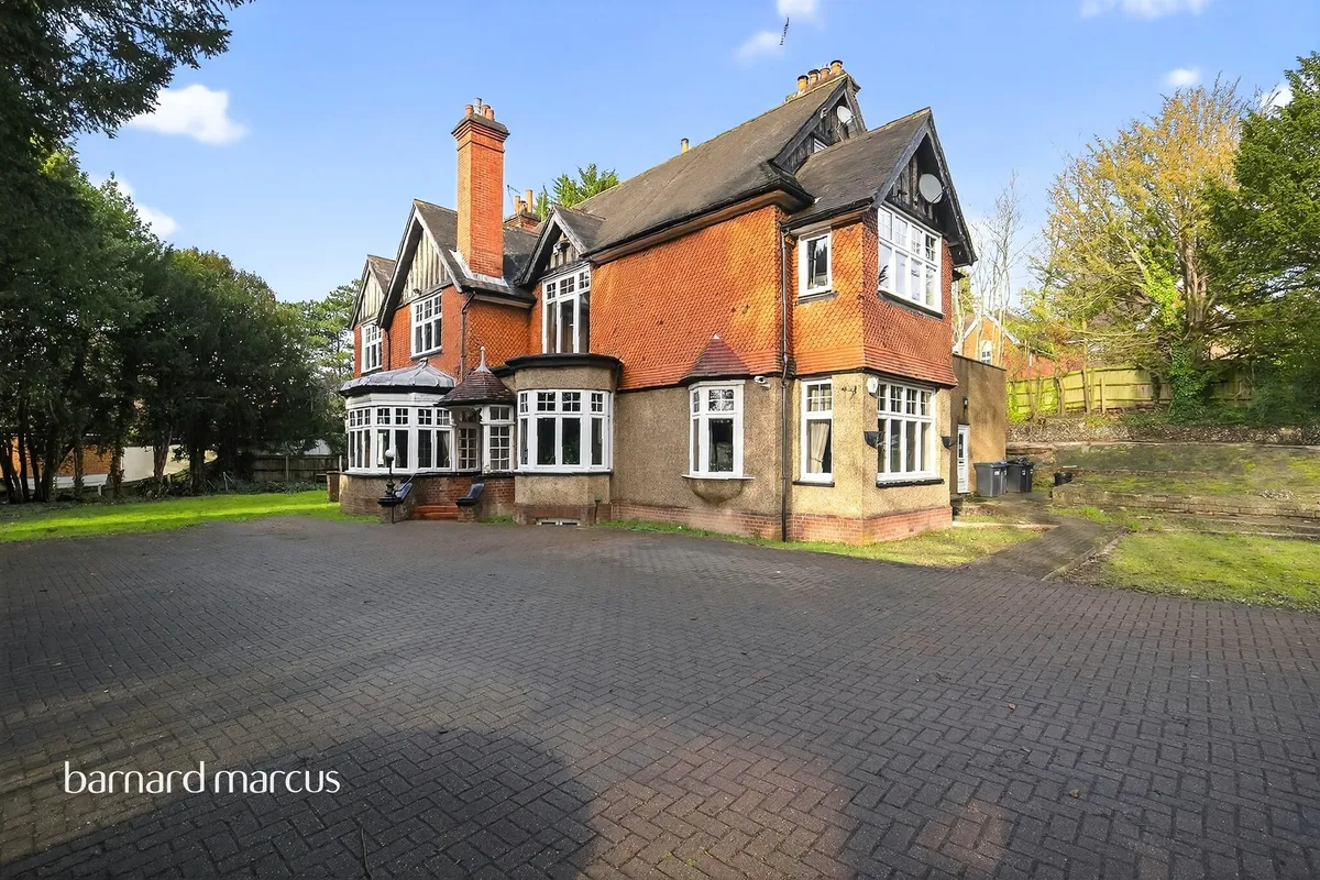 Hurnford Close, South Croydon