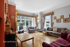 Hurnford Close, South Croydon