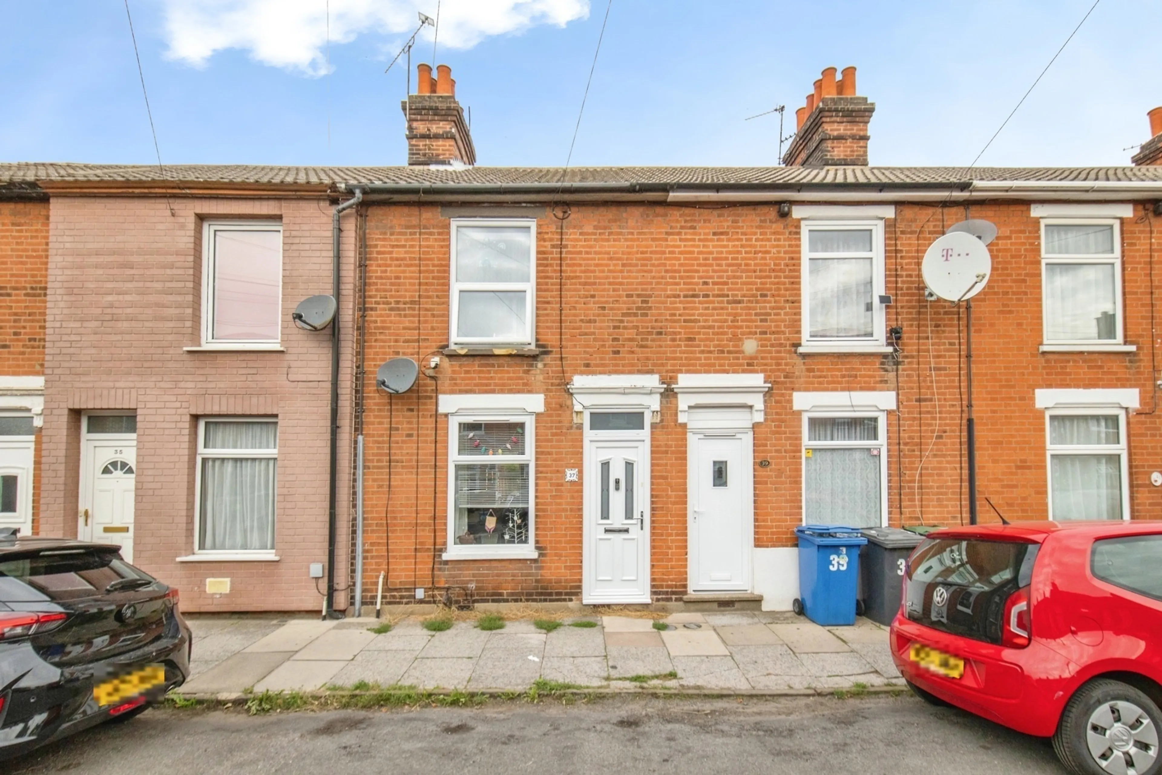 Property photo 0