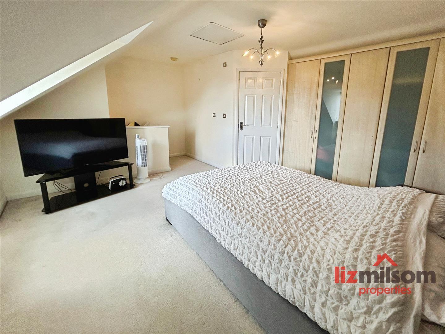Queen Victoria Drive, Swadlincote Image 17