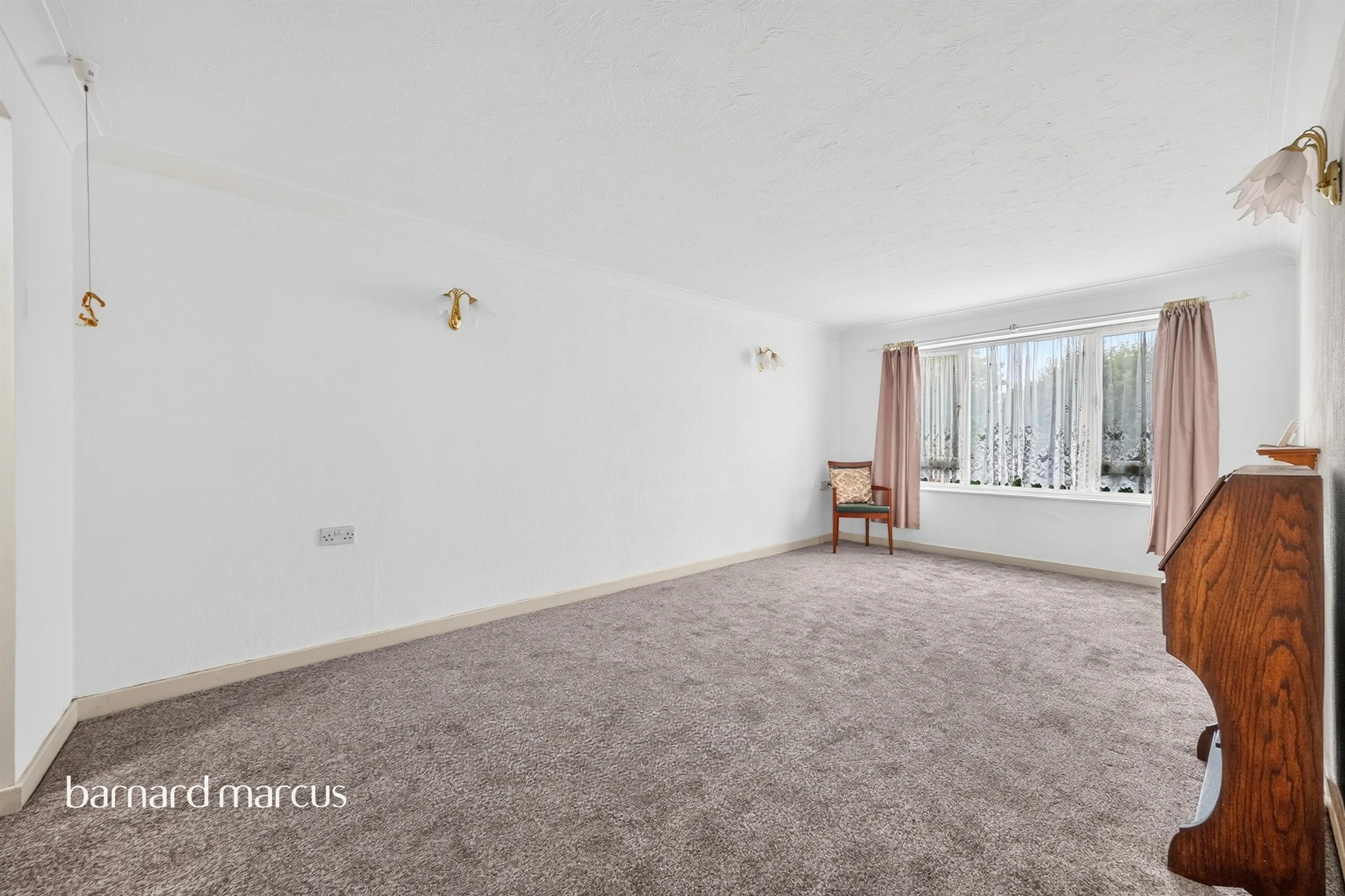 Property at Brighton Road, South Croydon
