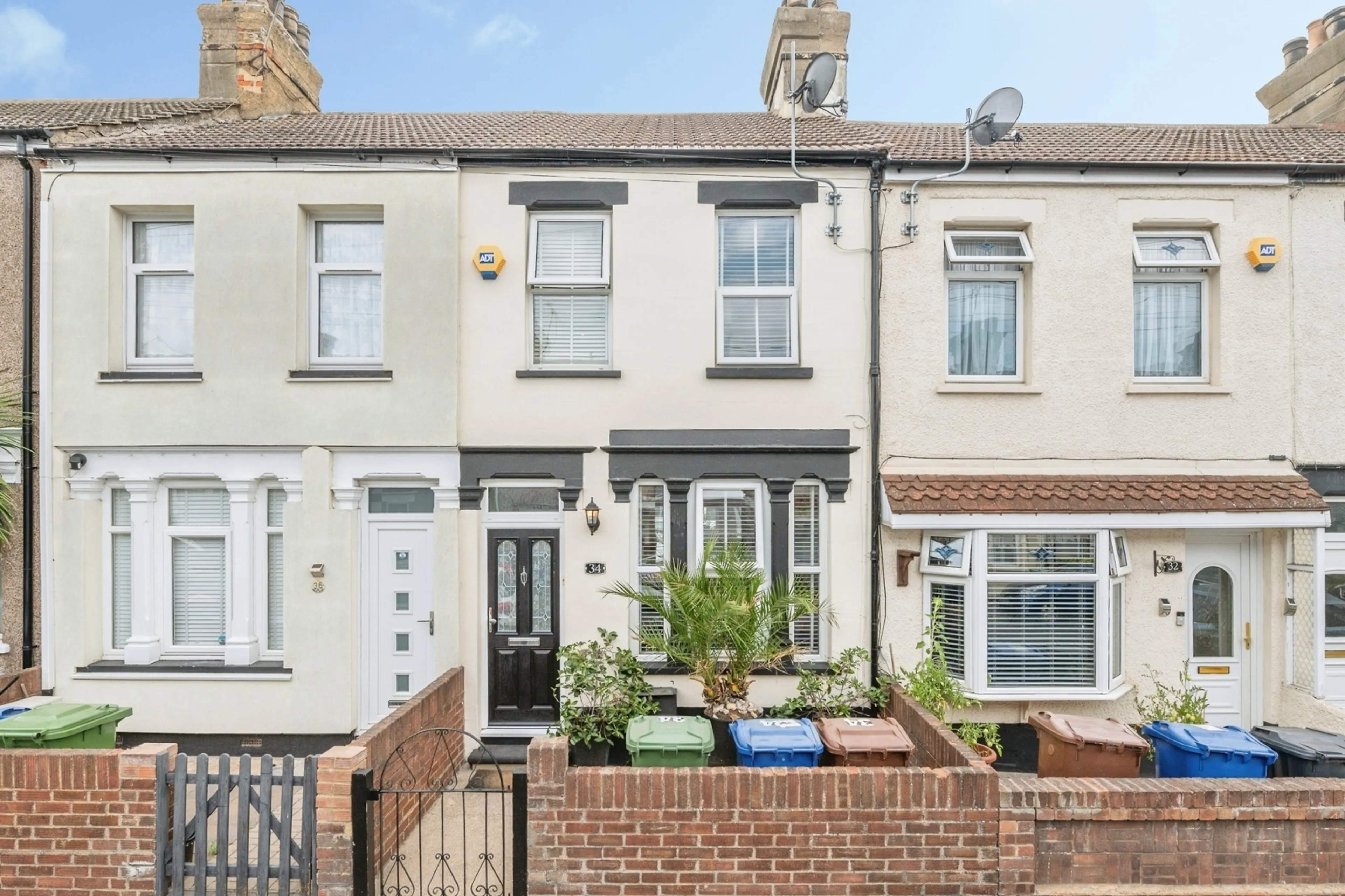Property photo 0