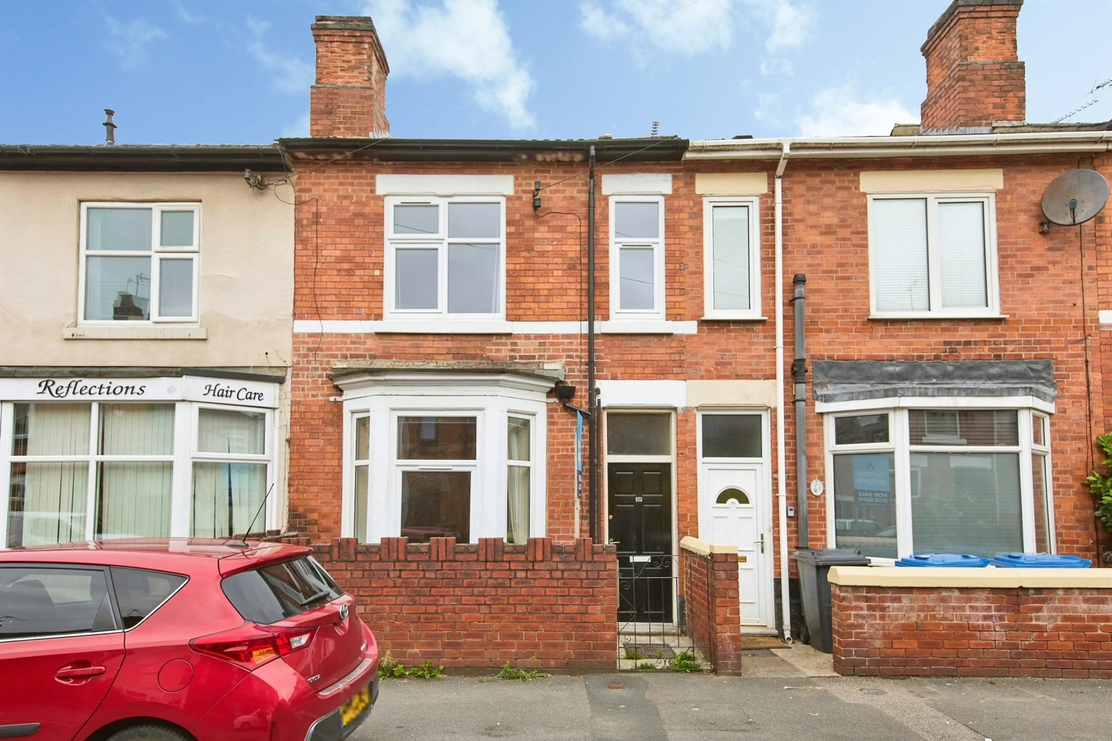 Property photo 0