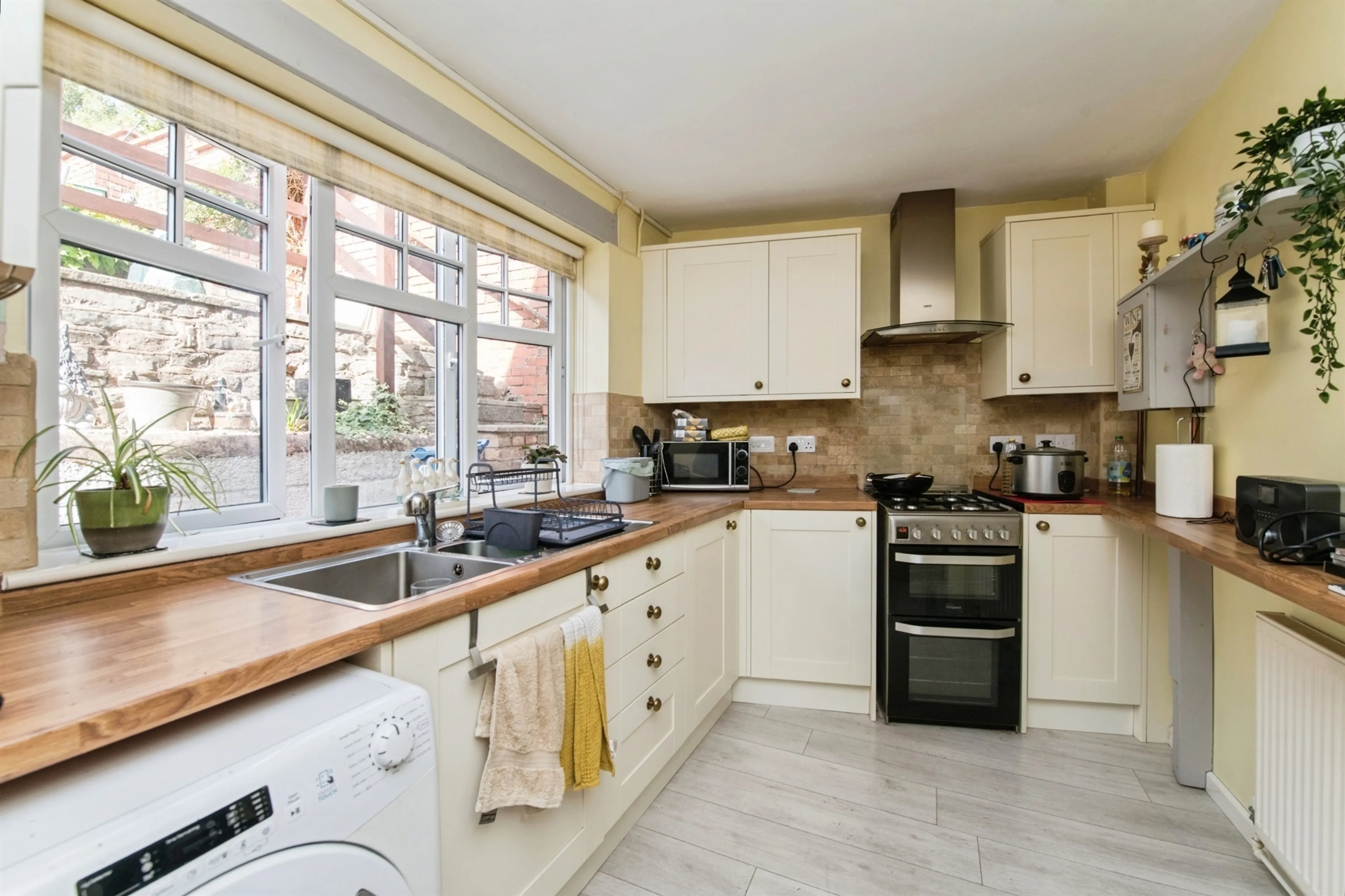 Property at Commercial Road, Uffculme, Cullompton