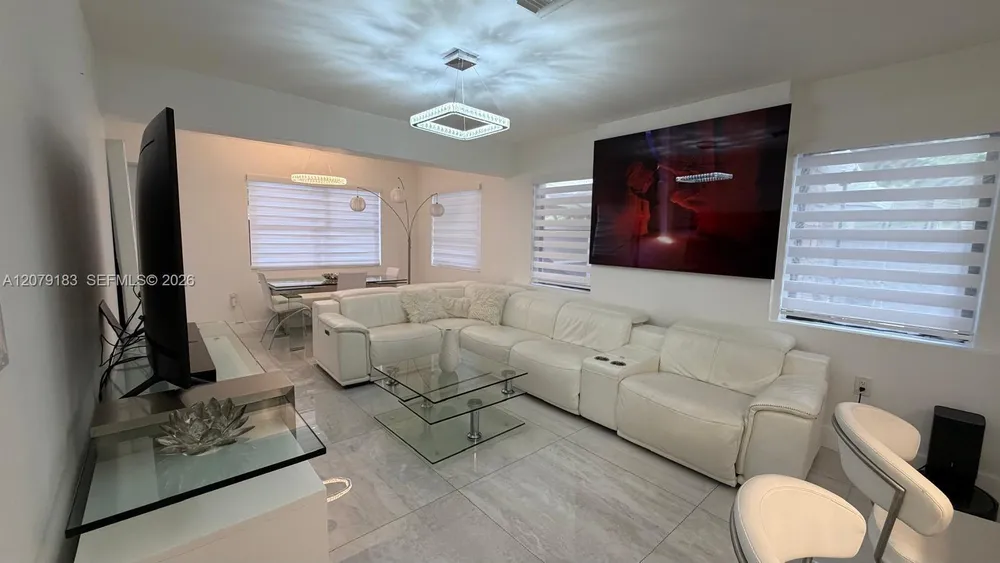 841 S 24th Ave, Hollywood, FL 33020