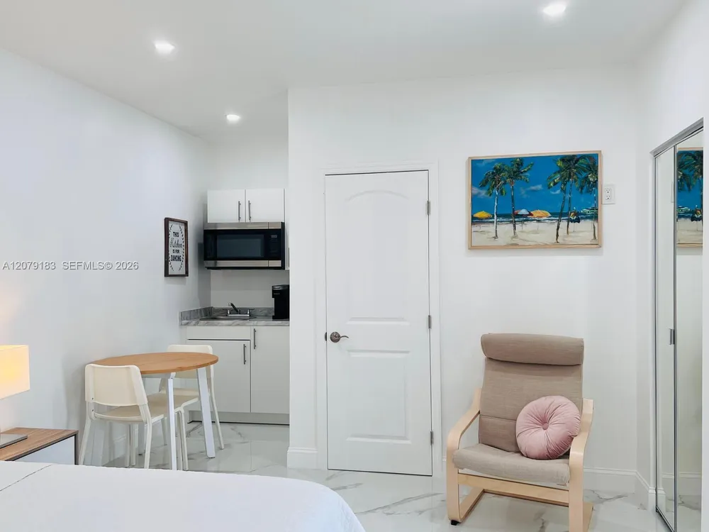 841 S 24th Ave, Hollywood, FL 33020