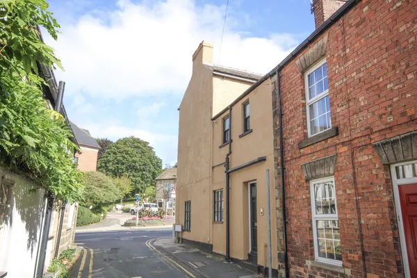 Bond End, Knaresborough, HG5 9AW