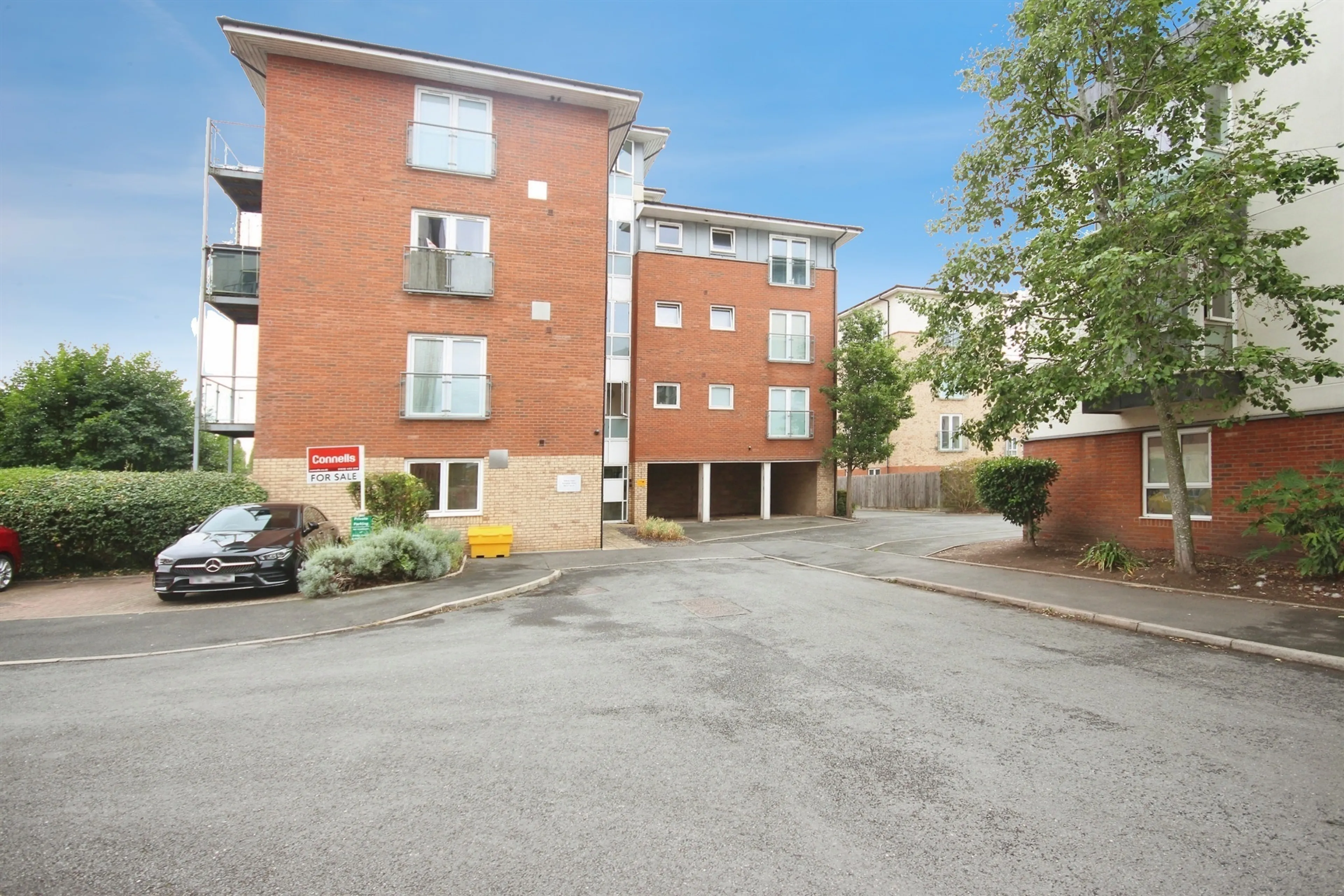 Property at Kempton Drive, Warwick