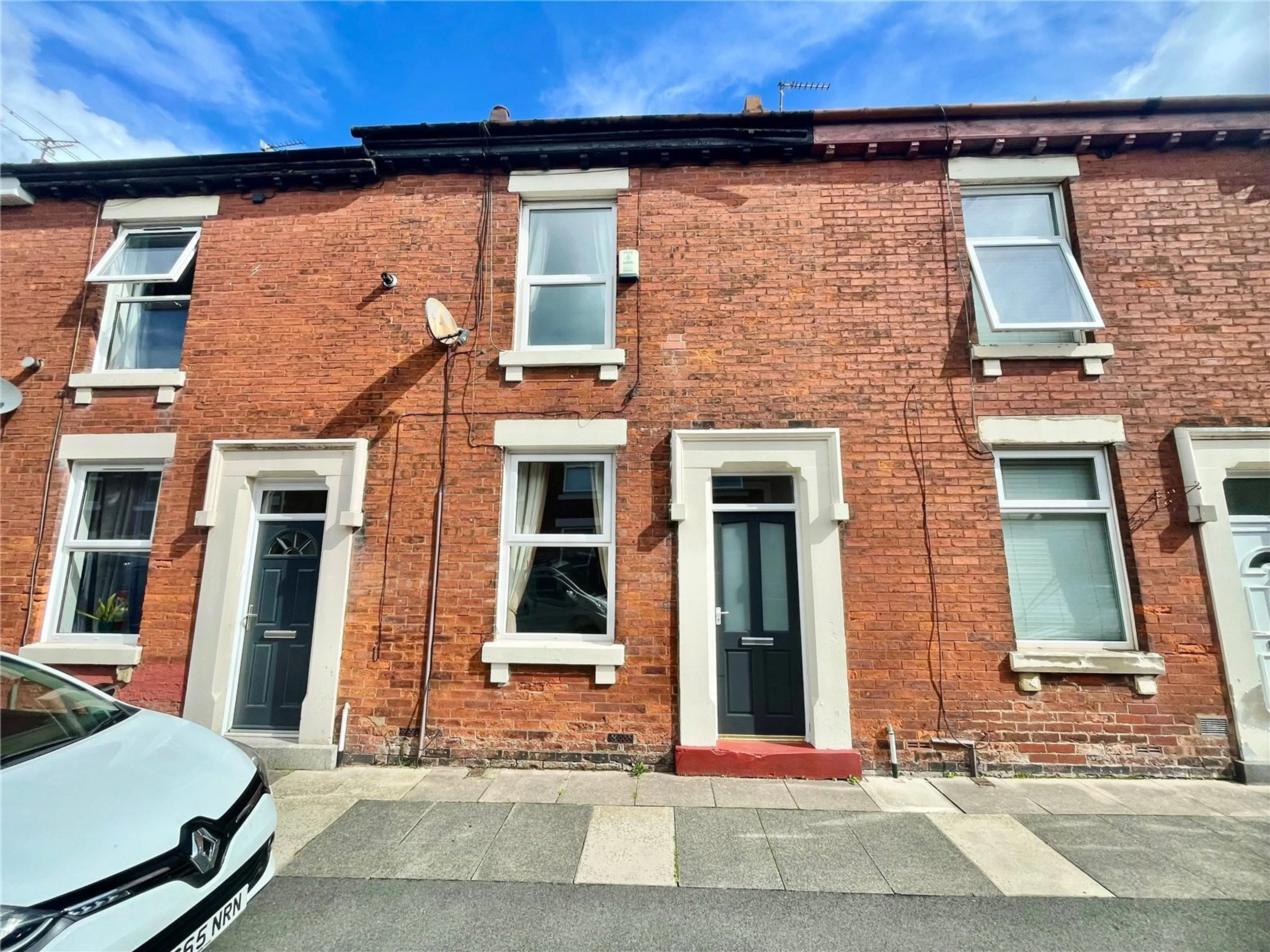 Property photo 0