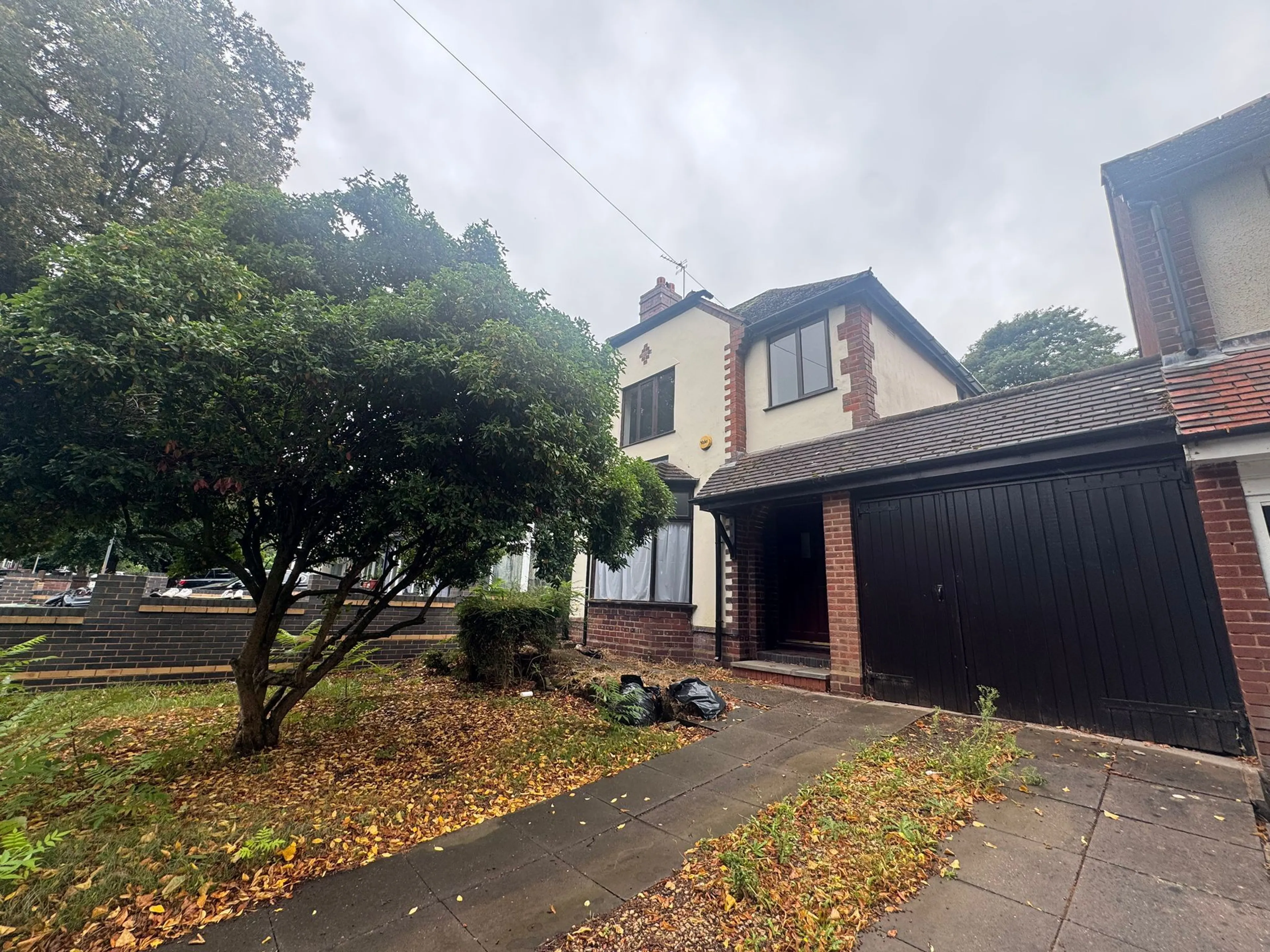 Property photo 0