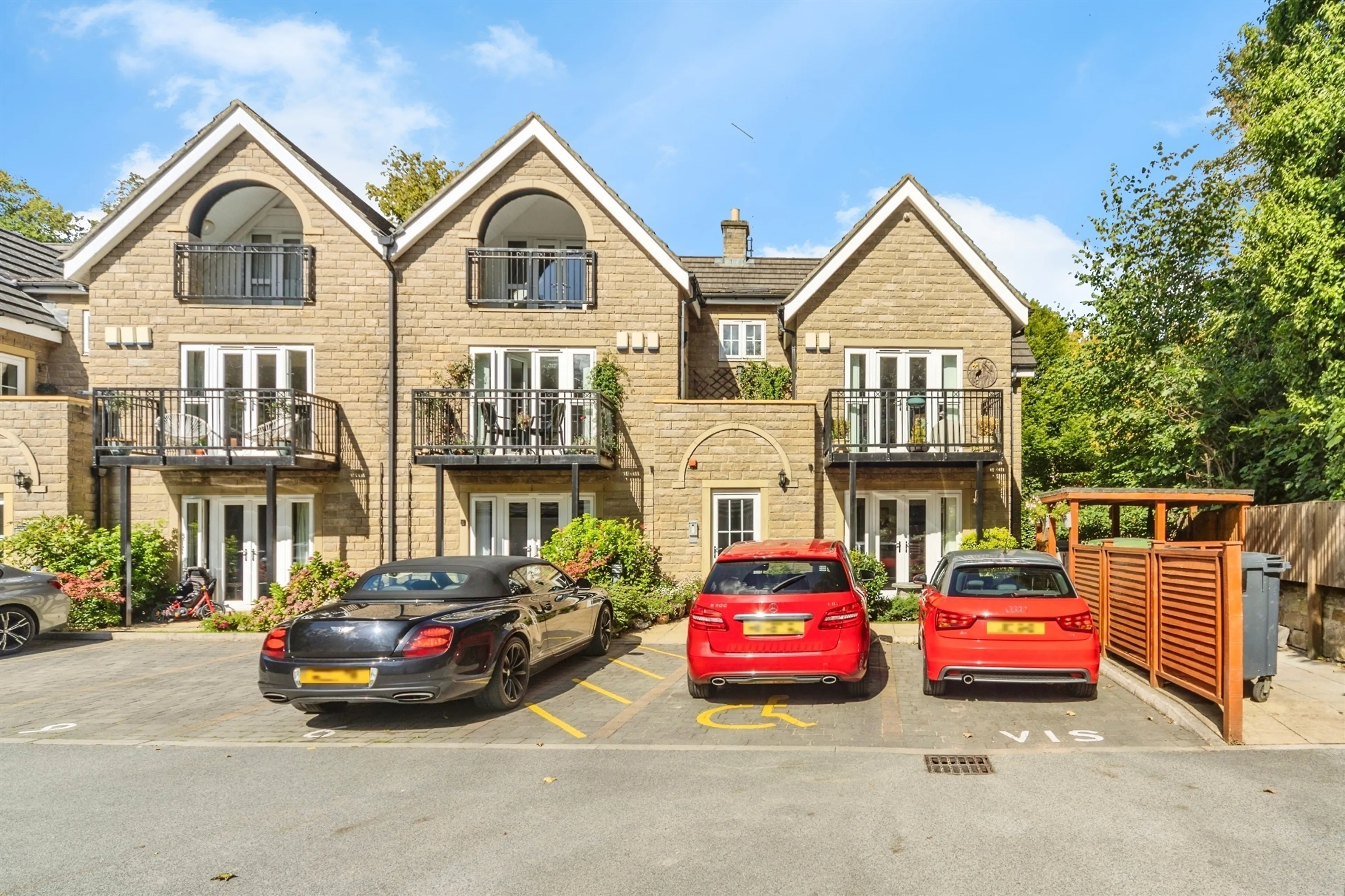 Property at Shadwell Lane, Leeds