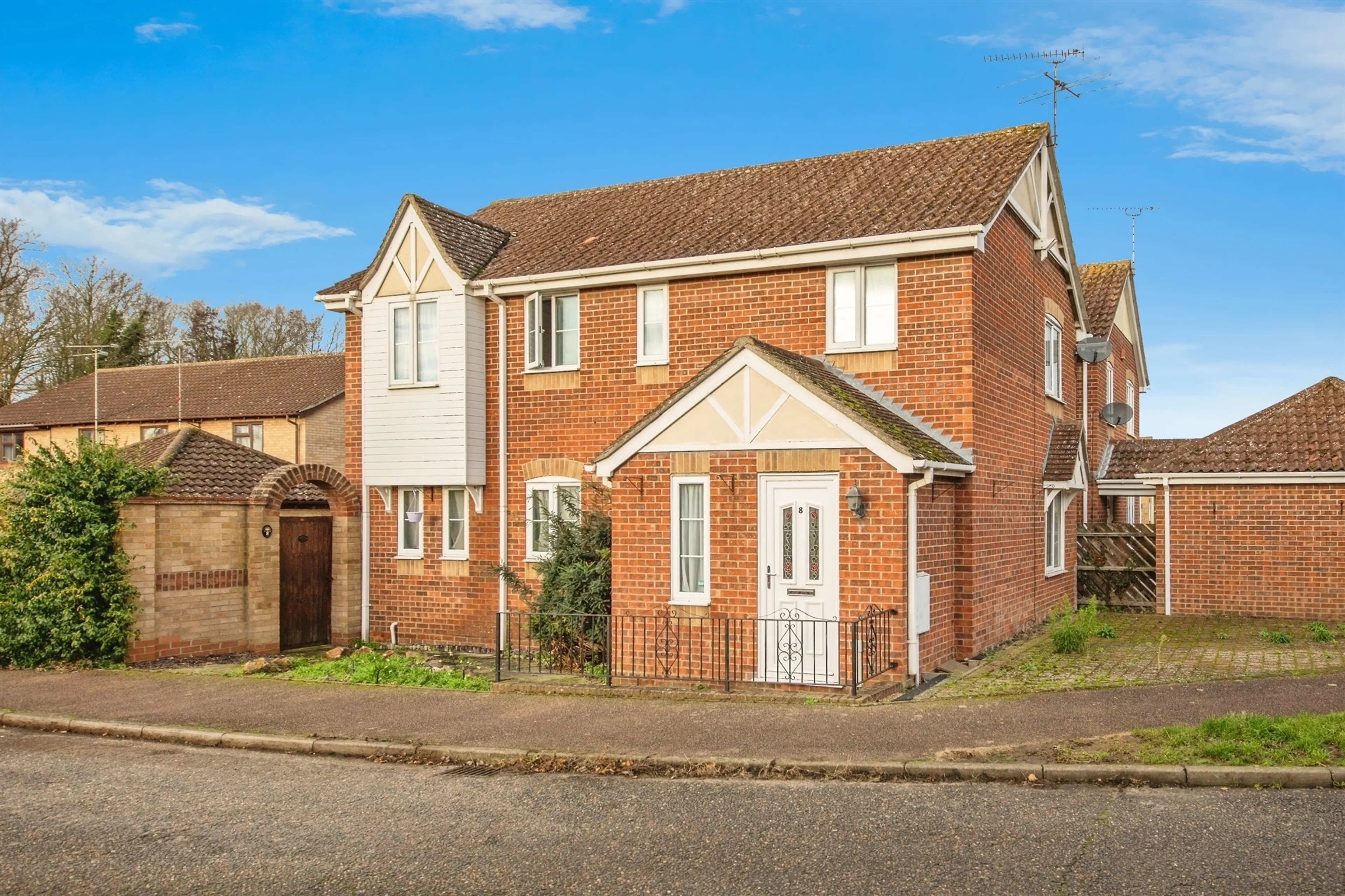 Property photo 0