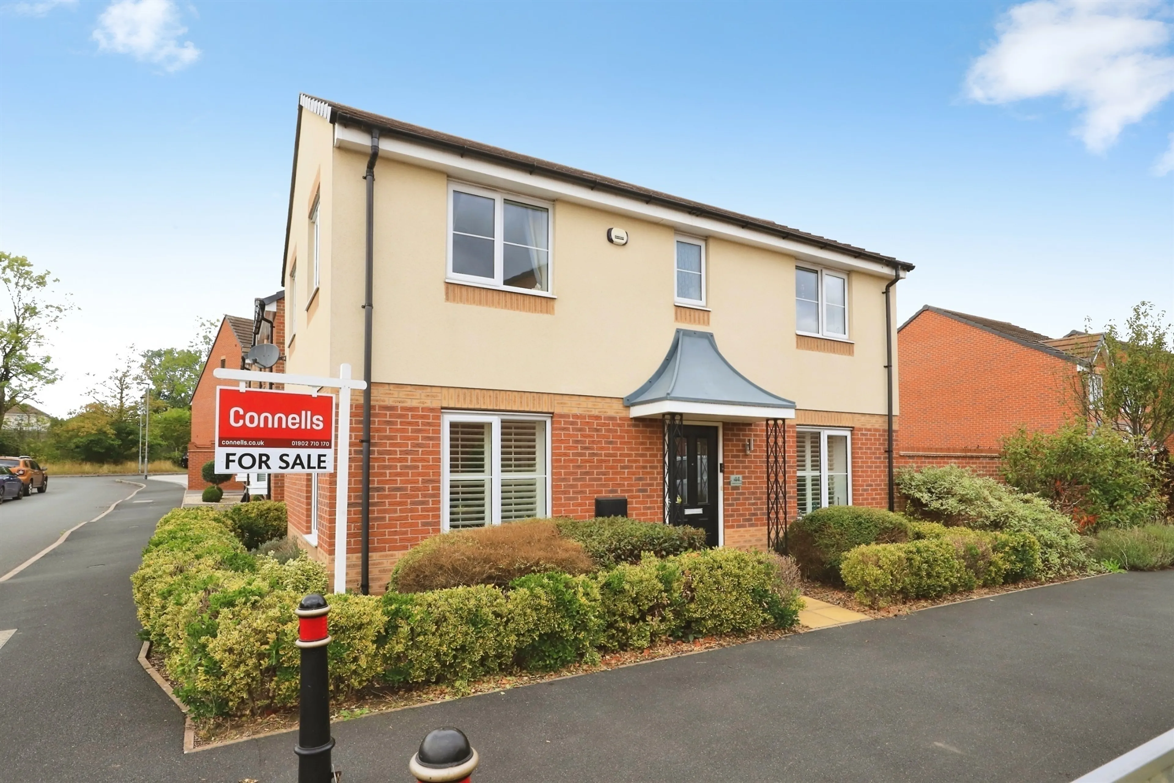 Property at Jennie Lee Avenue, Wednesfield, Wolverhampton