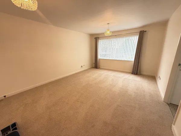 Burrows Court, NN3