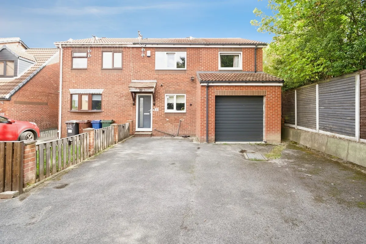 Stonegarth Close, Cudworth, Barnsley