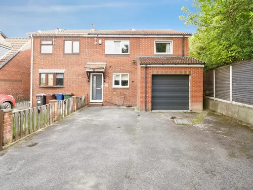 Stonegarth Close, Cudworth, Barnsleyphoto