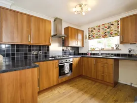 Stonegarth Close, Cudworth, Barnsley thumb 3