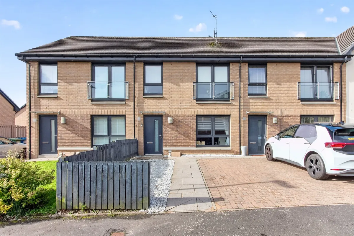 Glenlora Drive, Glasgow
