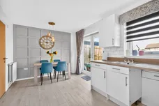 Glenlora Drive, Glasgow