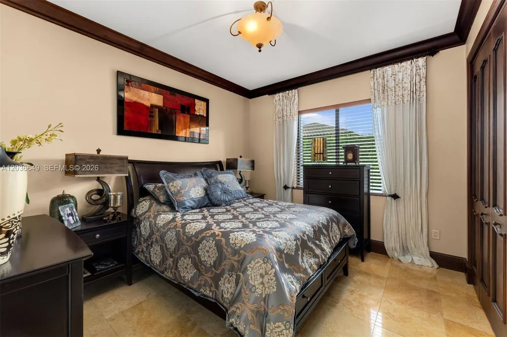 10270 SW 62nd St, Miami, FL 33173