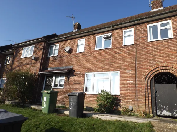 Wavell Way, Winchester