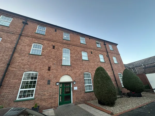 Whirligig Place, Taunton TA1