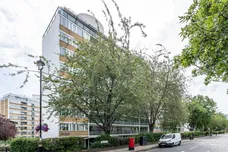 Churchill Gardens Pimlico SW1V photo 13