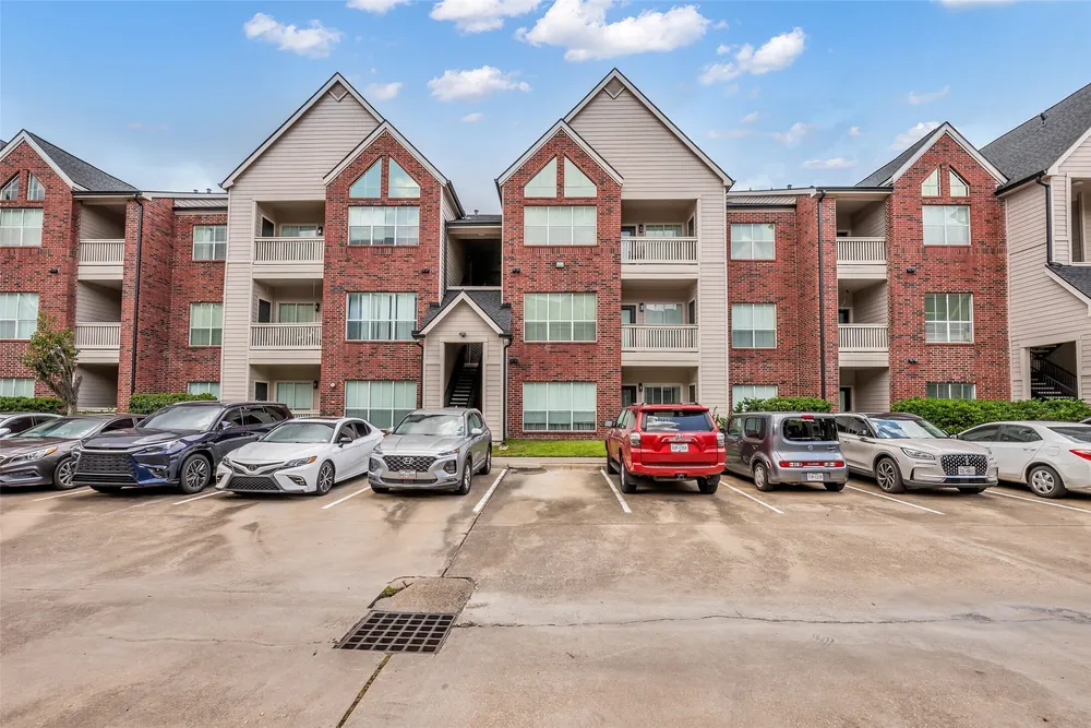 1330 Old Spanish Trail, Houston, TX 77054